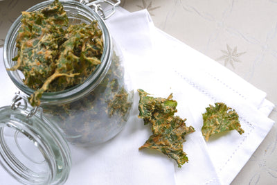 Cheesy Kale Crisps